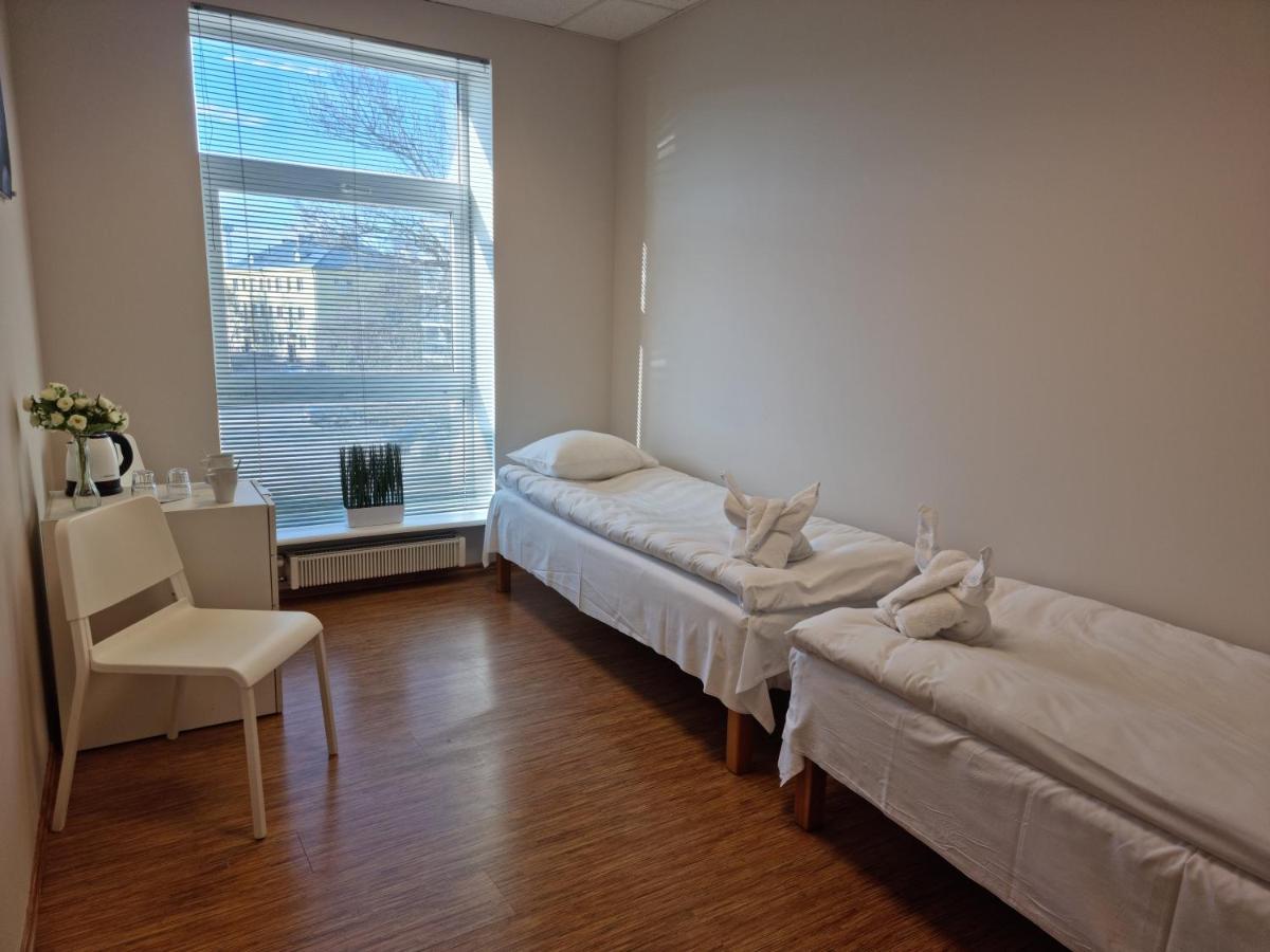 Room Near City Center Harbour Talin Exterior foto