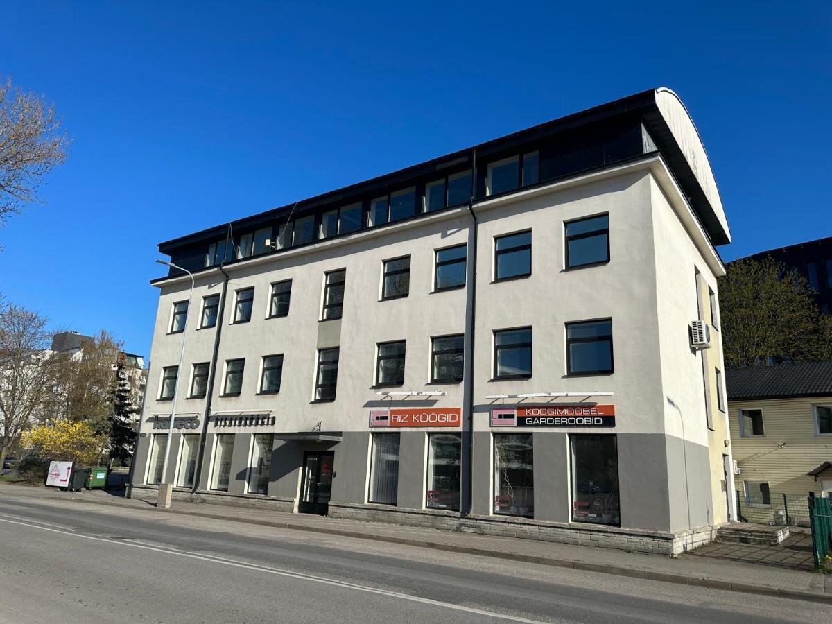 Room Near City Center Harbour Talin Exterior foto