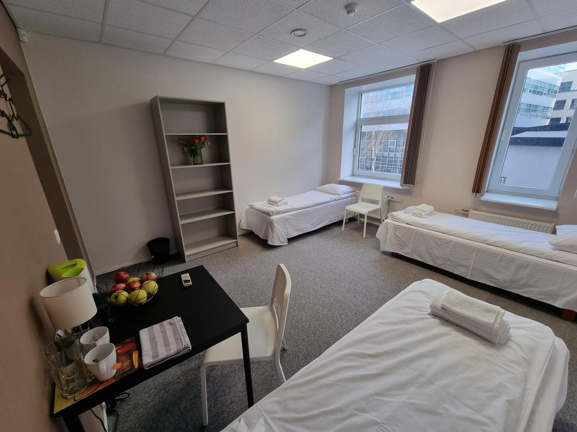 Room Near City Center Harbour Talin Exterior foto